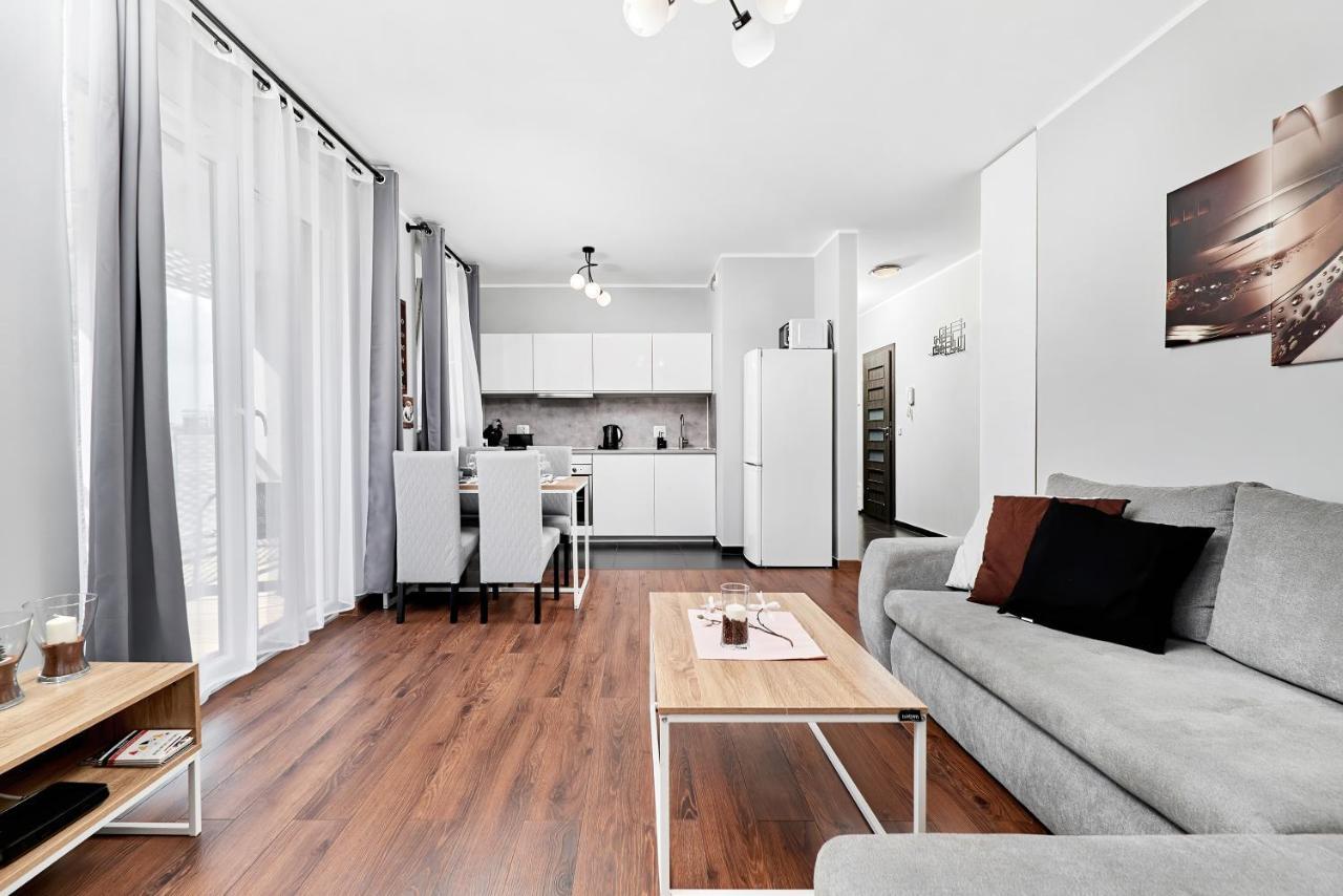 Apartment Wroclaw Sikorskiego With Free Garage By Renters Prestige Exterior foto