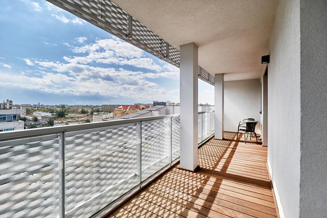 Apartment Wroclaw Sikorskiego With Free Garage By Renters Prestige Exterior foto