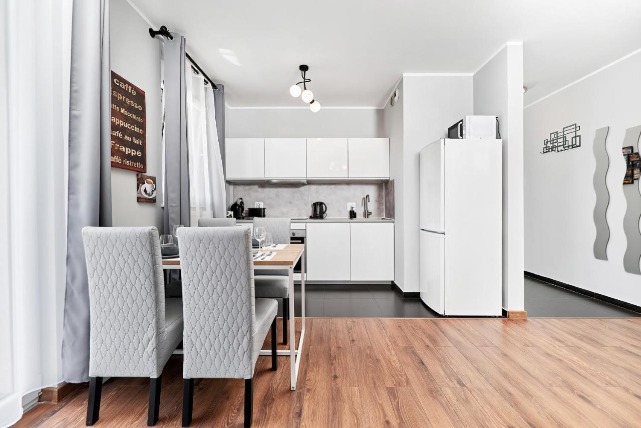Apartment Wroclaw Sikorskiego With Free Garage By Renters Prestige Exterior foto